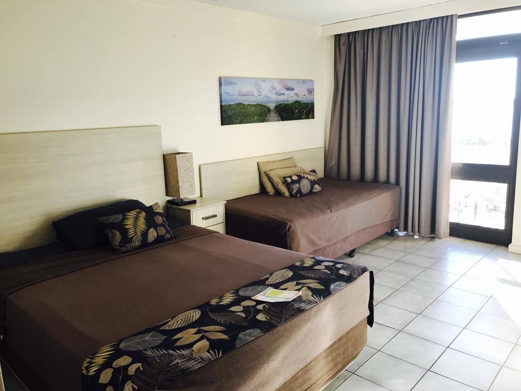 Dampier Mermaid Hotel Karratha Buitenkant foto